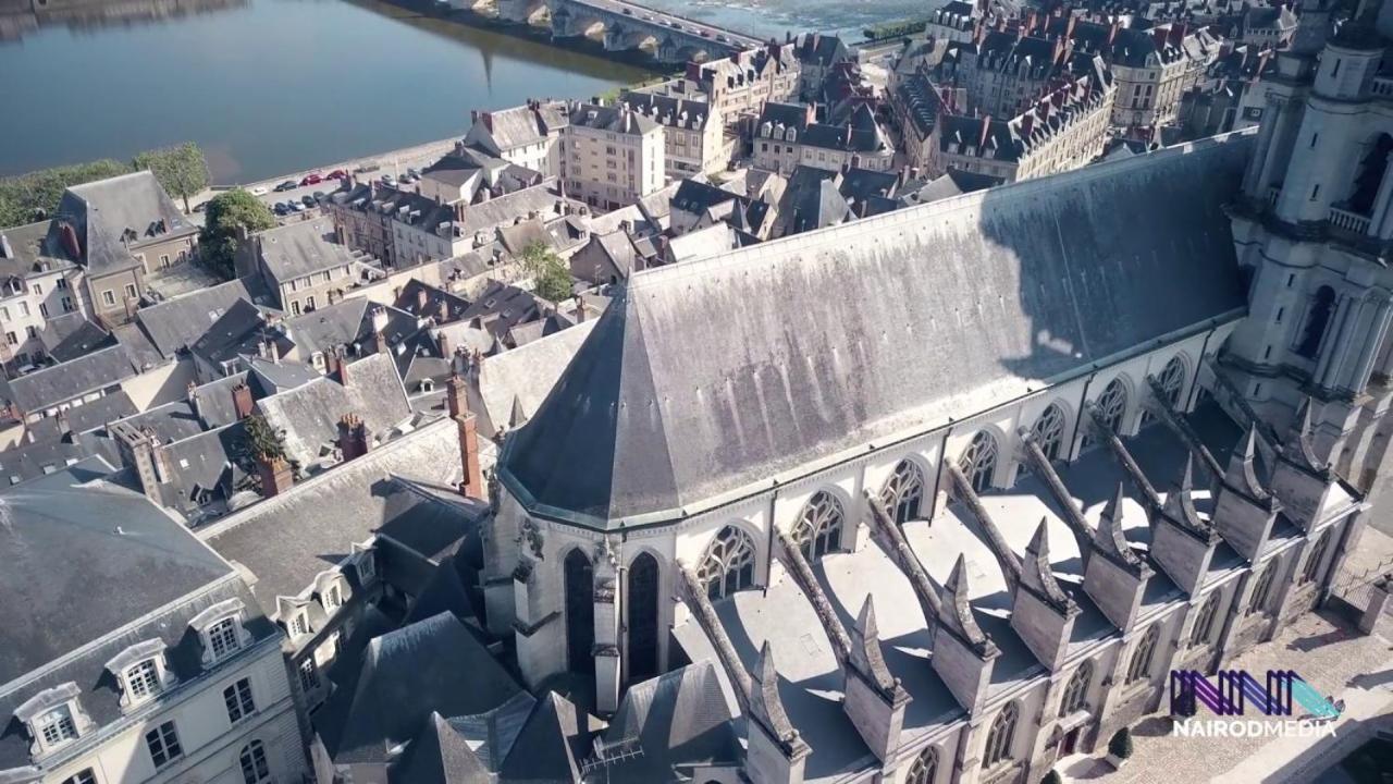 Loire Velo 3 Appartements Moderne Velo Parking 20 Places Velos Centre Ville Historique Blois Exterior photo